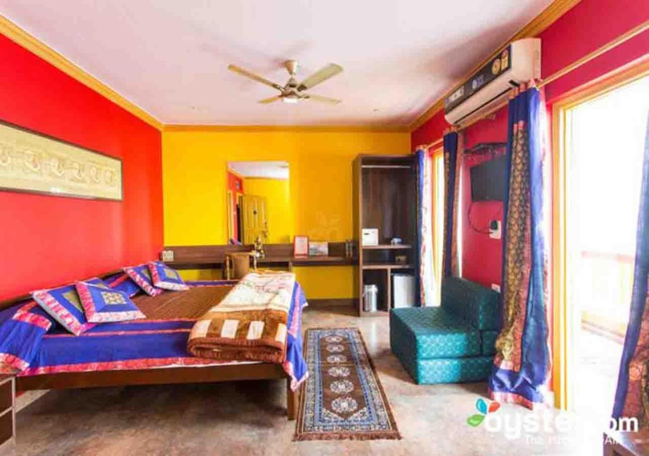 Ganpati Guest House Varanasi Ngoại thất bức ảnh