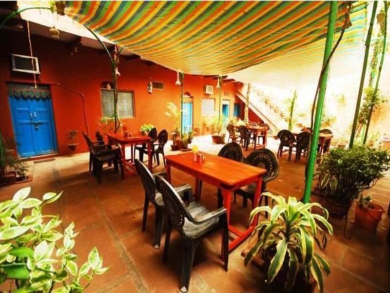 Ganpati Guest House Varanasi Ngoại thất bức ảnh